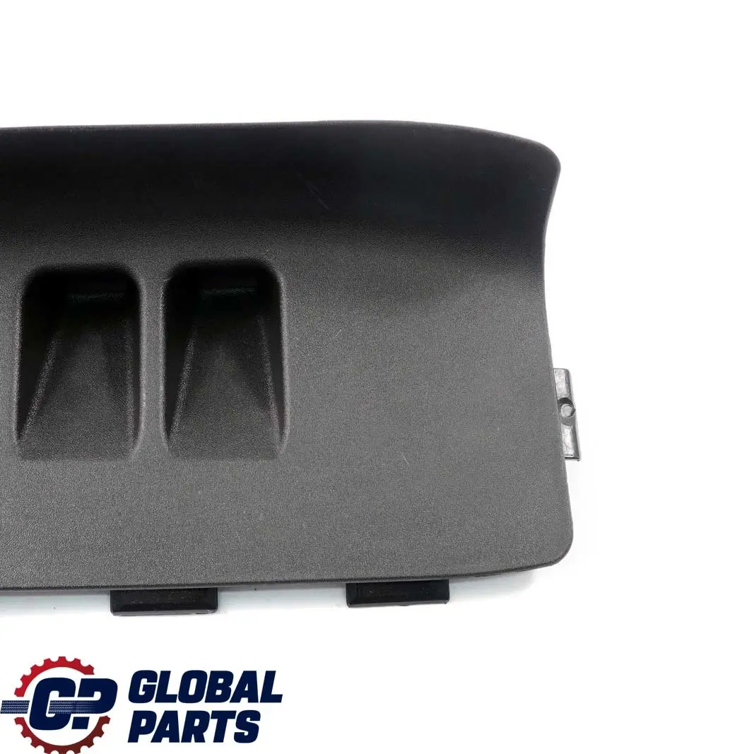  Mercedes-Benz Clase B W245 Maletero Izquierdo Embellecedor - SKU A1696940133 - Número de pieza A1696940133