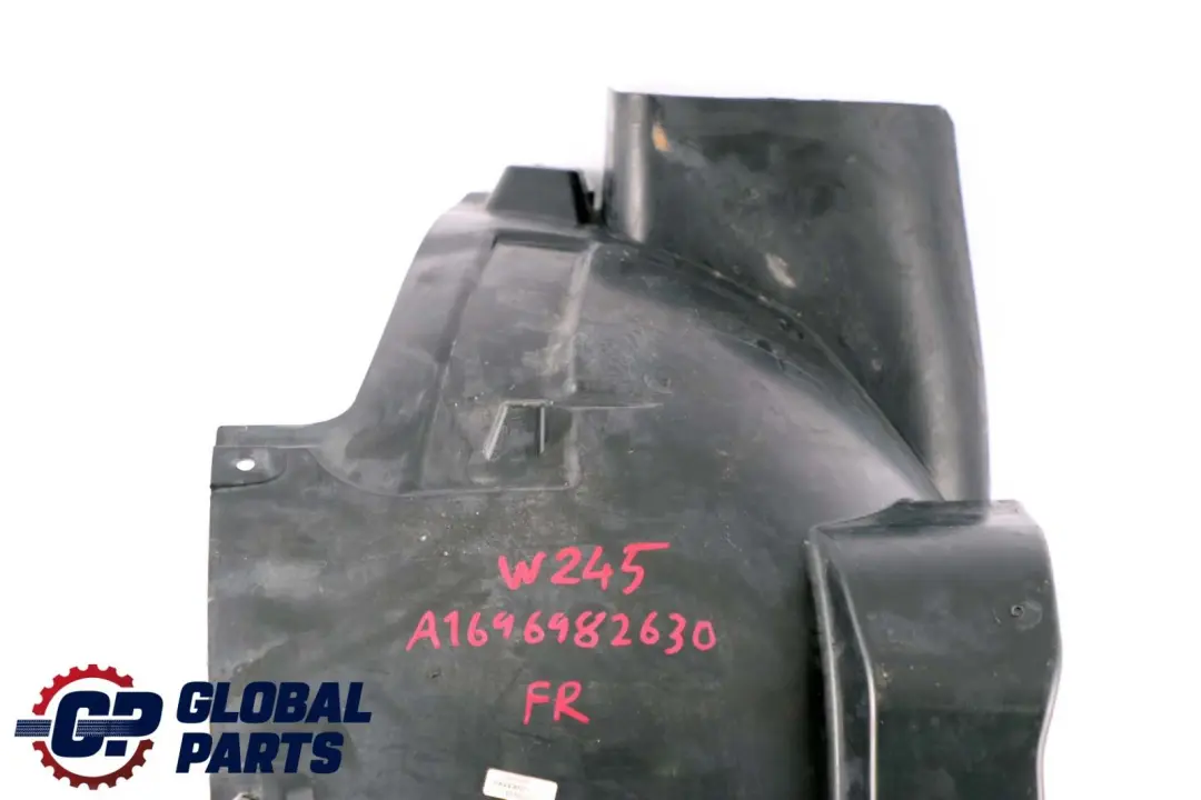 Enjoliveur de passage de roue avant droit Section avant pour Mercedes W245 à propos du numéro de pièce A1696982630 Mercedes W245 Enjoliveur de passage de roue avant droit Section avant - SKU A1696982630 - Numéro de pièce A1696982630