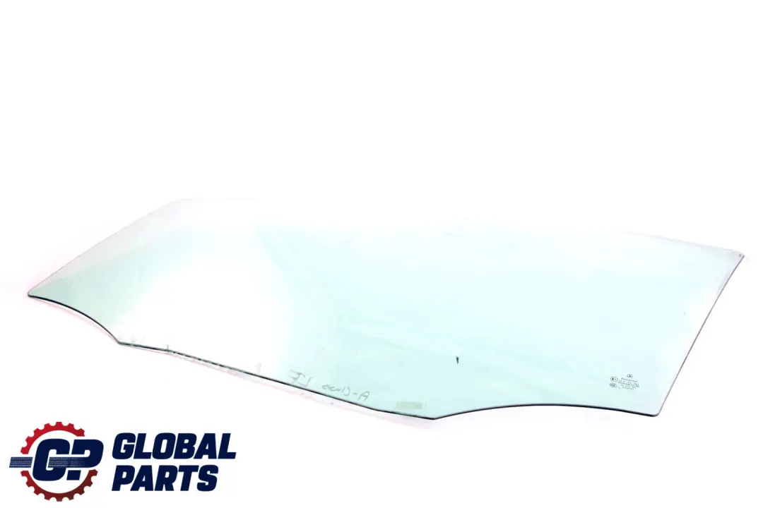 Hinten links Fenster Glas AS2 für Mercedes W169 W245 mit Teilenummer A1697350110 Mercedes W169 W245 Hinten links Fenster Glas AS2 - SKU A1697250110 - Teilenummer A1697350110