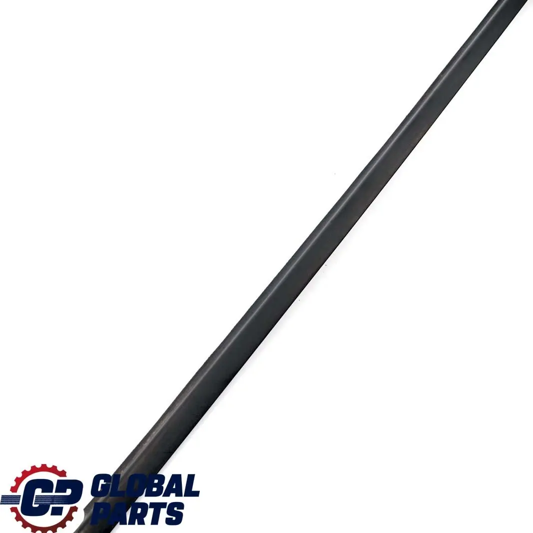 Striscia guarnizione finestrino porta anteriore sinistra per Mercedes W169 con numero di parte A1697250165 Mercedes W169 Striscia guarnizione finestrino porta anteriore sinistra - SKU A1697250165 - Numero di parte A1697250165