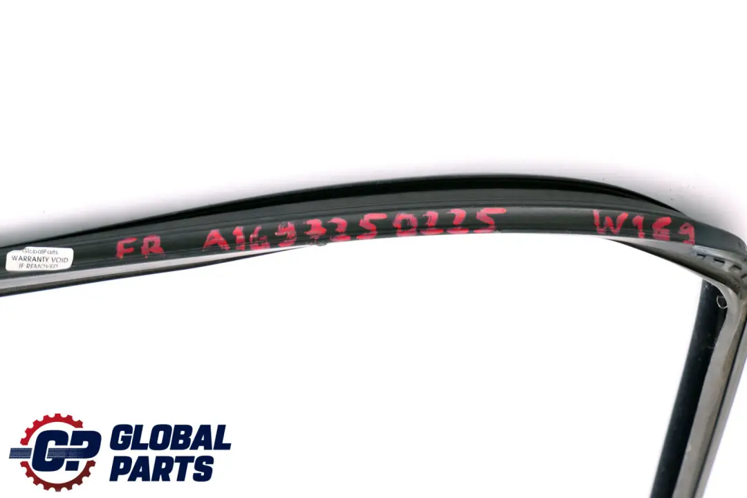 Class W169 W245 Front Right Door O/S Window Guide Seal Gasket to Mercedes A B with Part number A1697250225 Mercedes A B Class W169 W245 Front Right Door O/S Window Guide Seal Gasket - SKU A1697250225 - Part number A1697250225