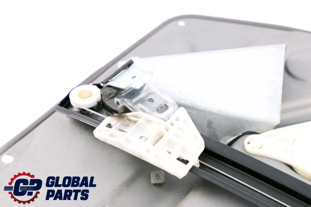 Elevador Ventana Lateral Derecha Puerta Trasera para Mercedes W169 Motor con número de pieza A1697303279 Mercedes W169 Motor Elevador Ventana Lateral Derecha Puerta Trasera - SKU A1697303279 - Número de pieza A1697303279