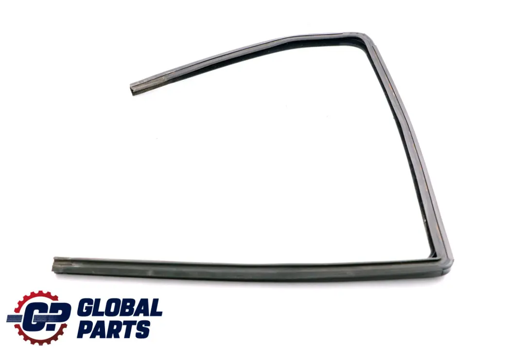 Puerta Trasera Derecha Ventana Guia Junta De Sellado para Mercedes W169 con número de pieza A1697350225 Mercedes W169 Puerta Trasera Derecha Ventana Guia Junta De Sellado - SKU A1697350225 - Número de pieza A1697350225