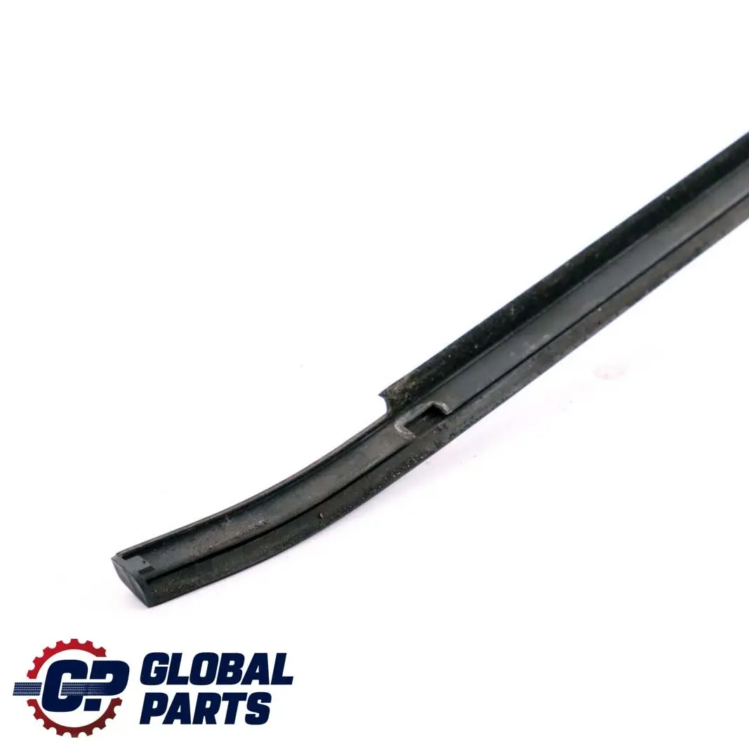 Mercedes-Benz A-Klasse W169 Tür Hinten Links Fenster Reling für mit Teilenummer A1697350365 Mercedes-Benz A-Klasse W169 Tür Hinten Links Fenster Reling - SKU A1697350365 - Teilenummer A1697350365