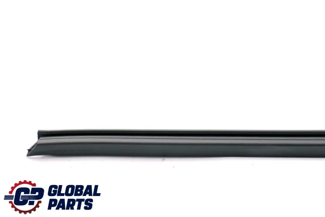 Mercedes Classe A W169 Rear Left Right Door Window Seal Gasket - SKU A1697352165 - Numéro de pièce A1697352165