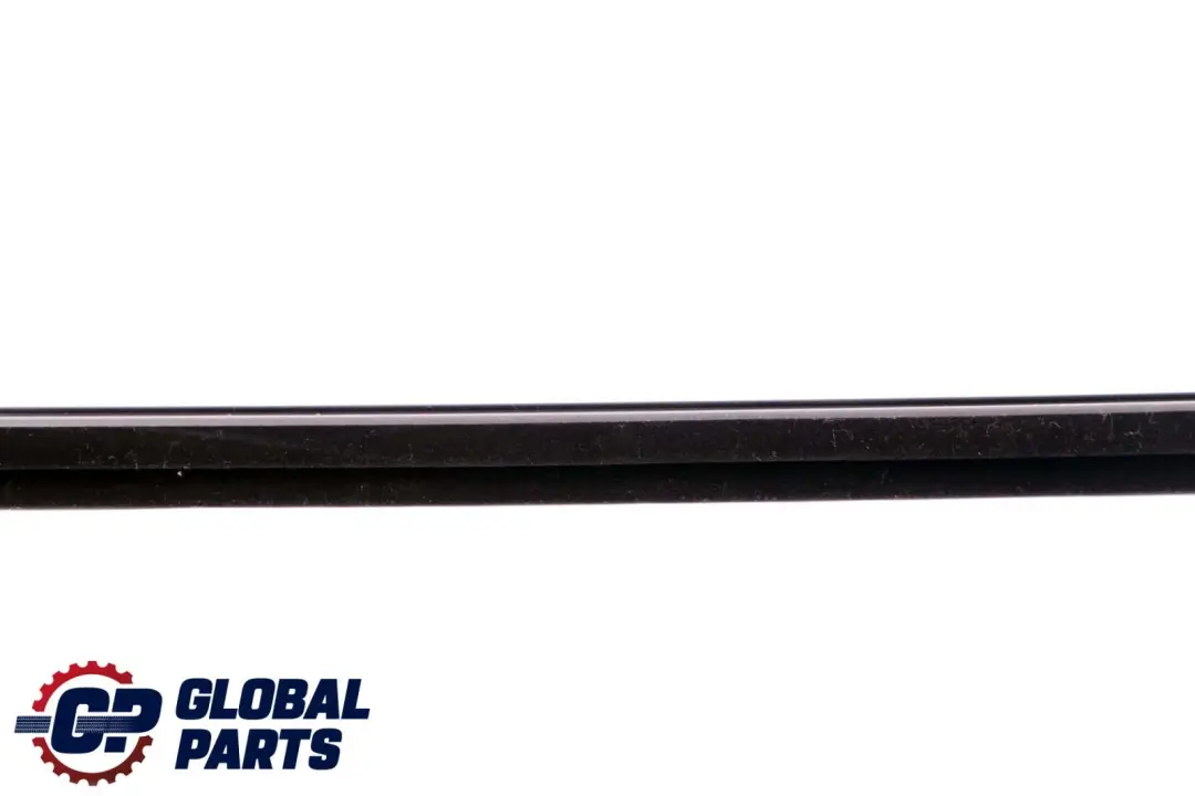 Listwa Szyby Tył Lewo Mercedes W245 - SKU A1697352465 - Numer Części A1697352465