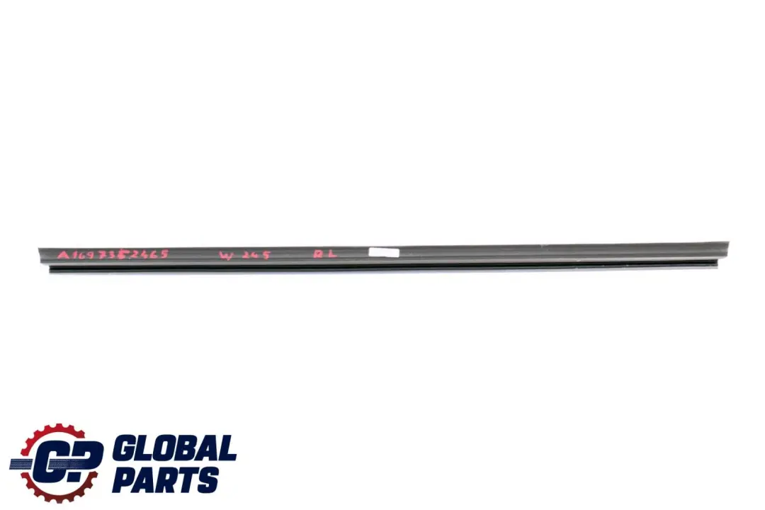 Guarnizione Interna Porta Posteriore Sinistra Destra per Mercedes W245 con numero di parte A1697352465 Mercedes W245 Guarnizione Interna Porta Posteriore Sinistra Destra - SKU A1697352465 - Numero di parte A1697352465