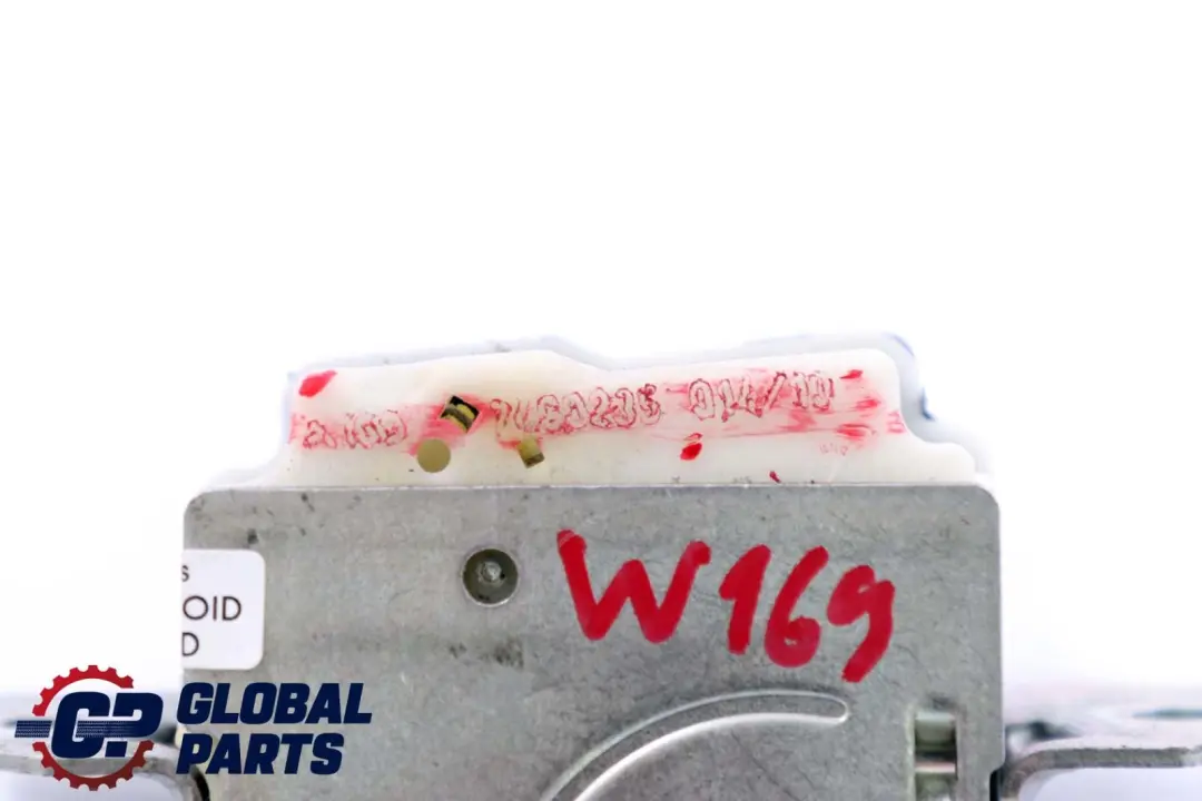 Bloccaggio Portellone Mercedes W169 W245 Stivale Posteriore per con numero di parte A1697400235 Bloccaggio Portellone Mercedes W169 W245 Stivale Posteriore - SKU A1697400235 - Numero di parte A1697400235