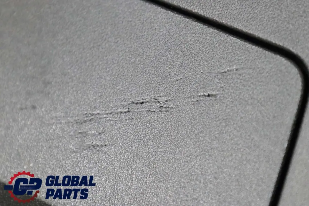 Pannello interno portellone posteriore bagagliaio nero per Mercedes W245 con numero di parte A1697400270 Mercedes W245 Pannello interno portellone posteriore bagagliaio nero - SKU A1697400270-1 - Numero di parte A1697400270