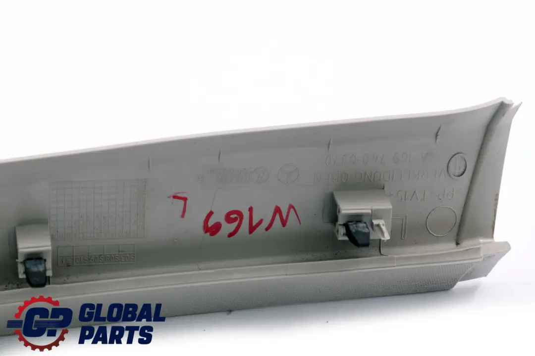 Pokrywa klapy bagażnika lew. do Mercedes W169 o numerze A1697400370 Mercedes W169 Pokrywa klapy bagażnika lew. - SKU A1697400370 - Numer Części A1697400370