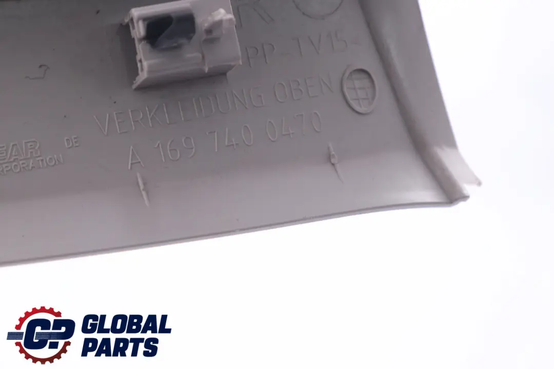 Clase A W169 Carenado Portón Trasero Tapa Maletero Interior Superior para Mercedes con número de pieza A1697400470 Mercedes Clase A W169 Carenado Portón Trasero Tapa Maletero Interior Superior - SKU A1697400470 - Número de pieza A1697400470