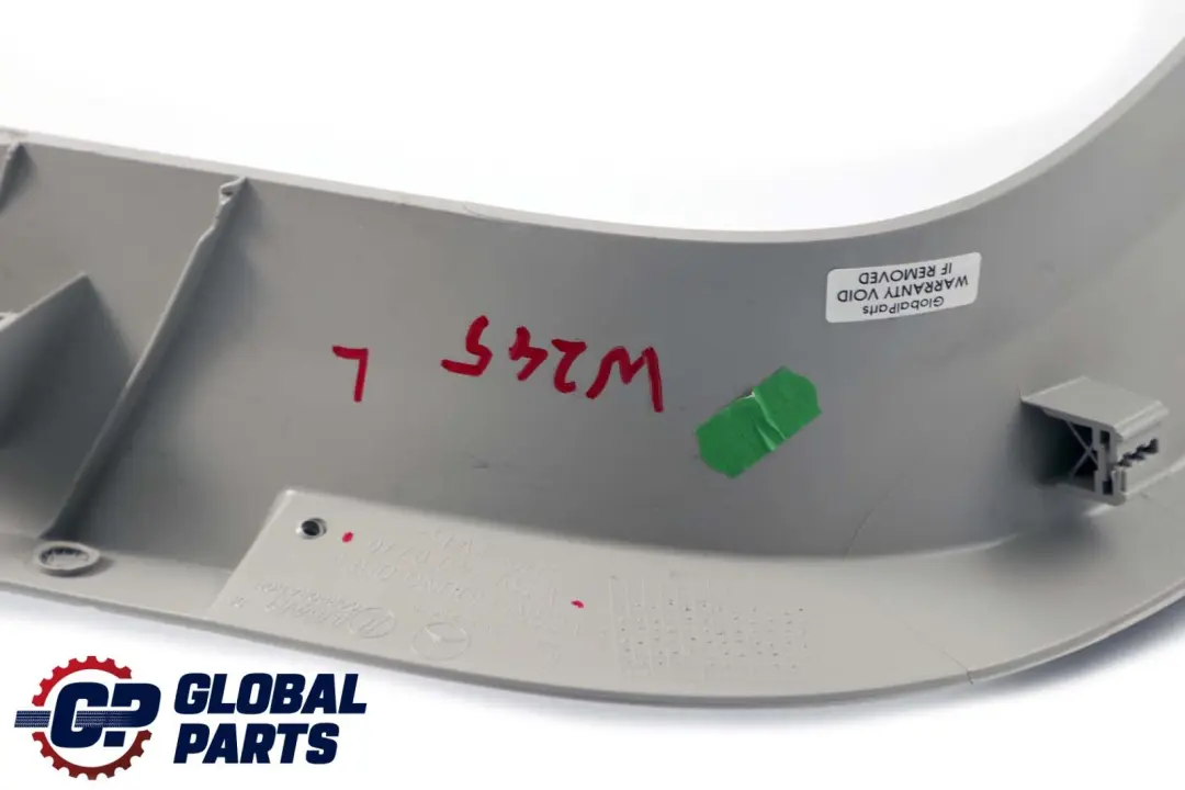 Tapa trasera Marco Izquierdo Porton Trasero Gris para Mercedes W245 con número de pieza A1697400770 Mercedes W245 Tapa trasera Marco Izquierdo Porton Trasero Gris - SKU A1697400770 - Número de pieza A1697400770