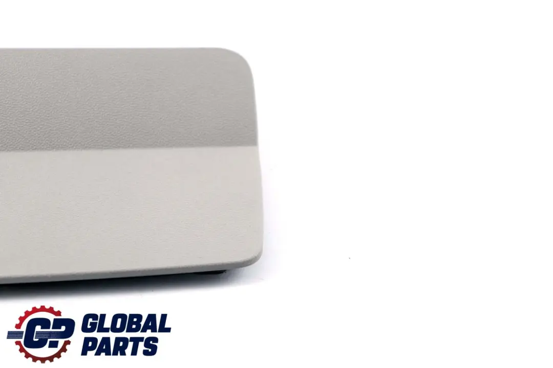 Interior Tailgate Bootlid Trim Cover Panel para Mercedes W245 con número de pieza A1697470371 Mercedes W245 Interior Tailgate Bootlid Trim Cover Panel - SKU A1697470371 - Número de pieza A1697470371