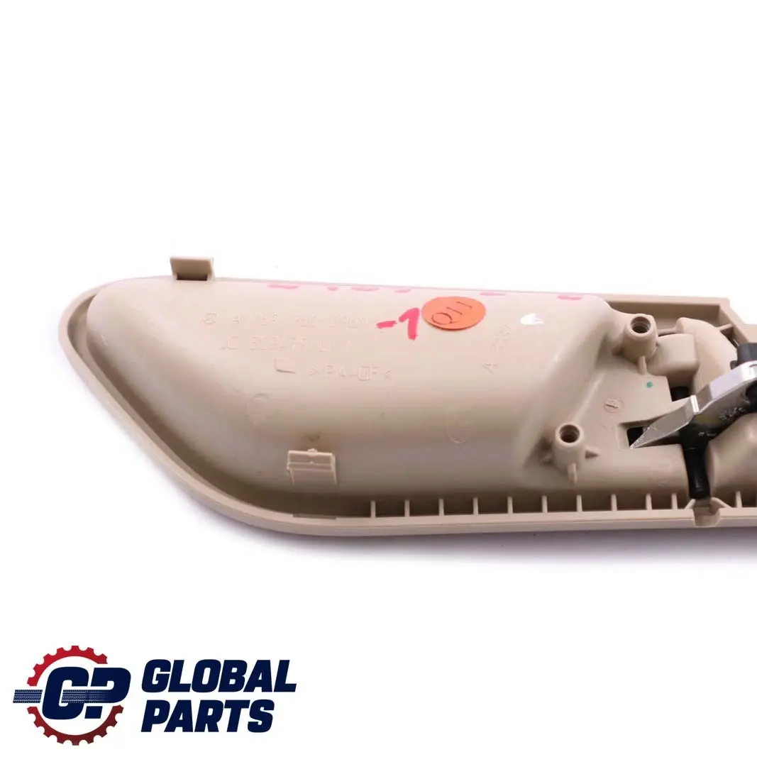 Poignée De Porte Intérieure Avant Gauche Beige pour Mercedes W169 W245 à propos du numéro de pièce A1697600961 Mercedes W169 W245 Poignée De Porte Intérieure Avant Gauche Beige - SKU A1697600961-1 - Numéro de pièce A1697600961