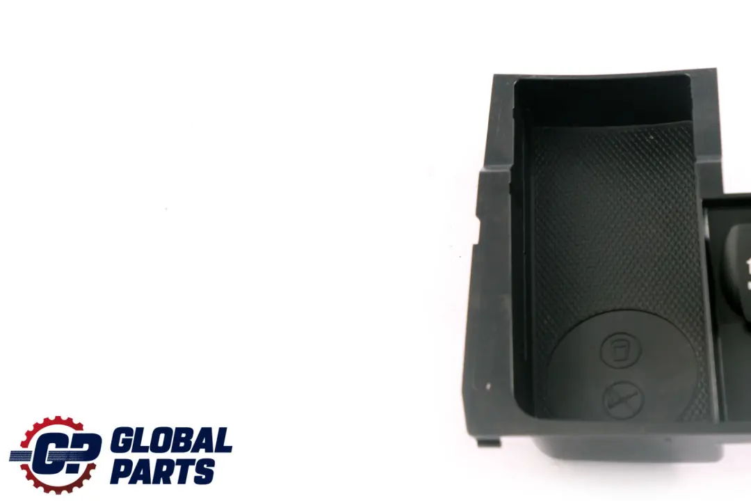 Mercedes W169 W245 Presa corrente della console centrale Posacenere - SKU A1698100279 - Numero di parte A1698100279