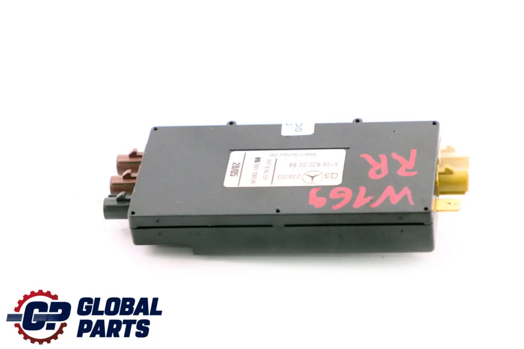 Class W169 W245 Aerial Antenna Amplifier Right O/S to Mercedes A B with Part number A1698200089 Mercedes A B Class W169 W245 Aerial Antenna Amplifier Right O/S - SKU A1698200089 - Part number A1698200089