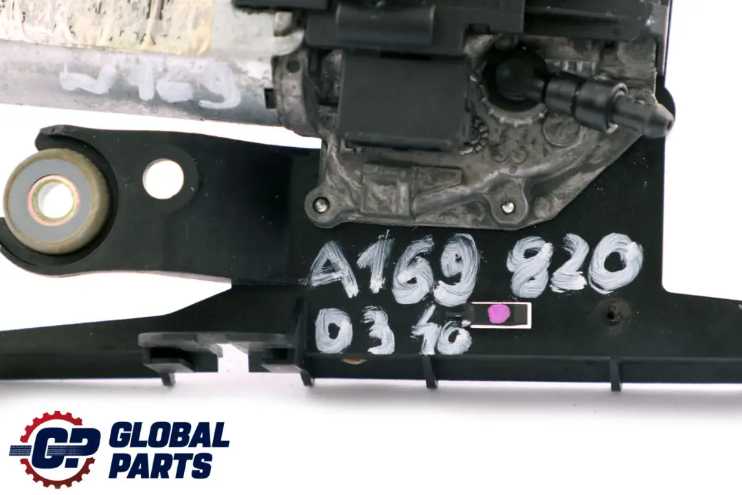 Mercedes-Benz W169 Motore Tergicristallo Posteriore Portellone per con numero di parte A1698200340 Mercedes-Benz W169 Motore Tergicristallo Posteriore Portellone - SKU A1698200340 - Numero di parte A1698200340