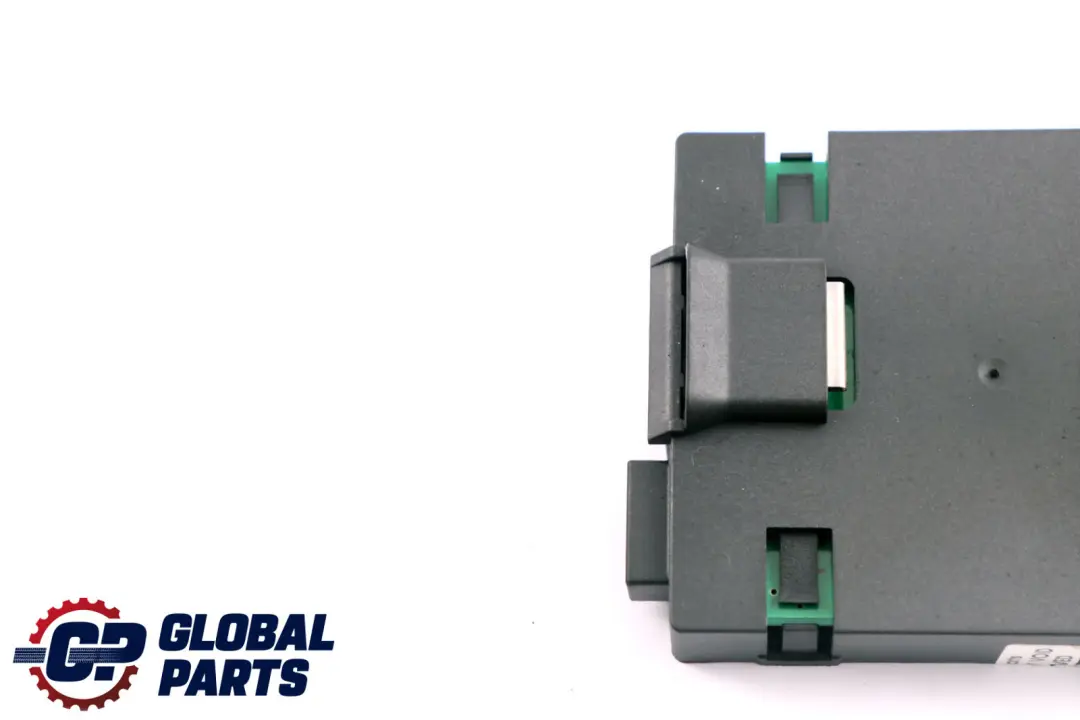 Radio Antenna Aerial Control Unit to Mercedes W169 W245 with Part number A1698200475 Mercedes W169 W245 Radio Antenna Aerial Control Unit - SKU A1698200475 - Part number A1698200475