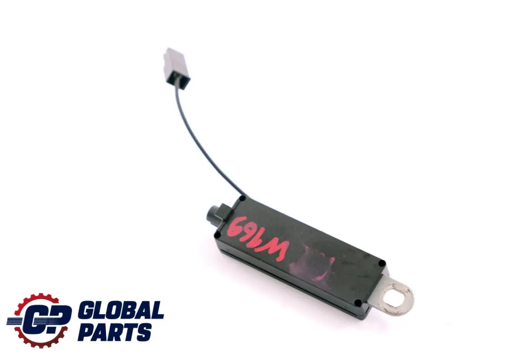 Mercedes-Benz A B Class W169 W245 Antenna Amplifier Control Rear to with Part number A1698200489 Mercedes-Benz A B Class W169 W245 Antenna Amplifier Control Rear - SKU A1698200489 - Part number A1698200489