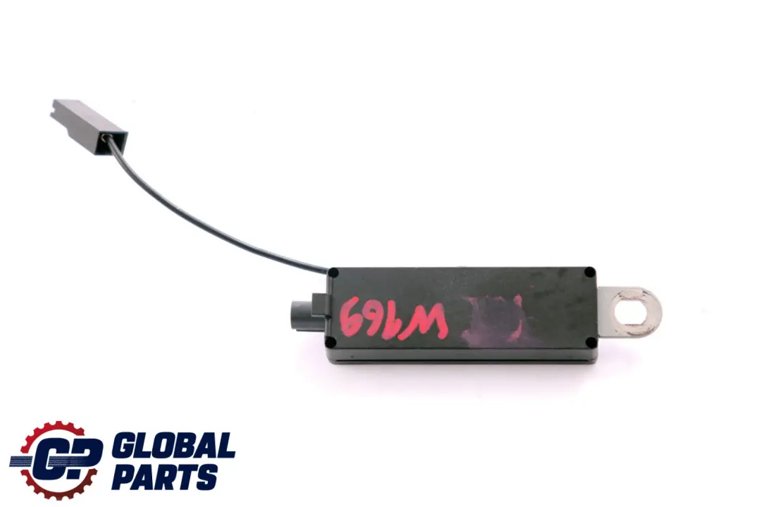 Mercedes B W169 W245 Antena Amplificador Control Trasero - SKU A1698200489 - Número de pieza A1698200489