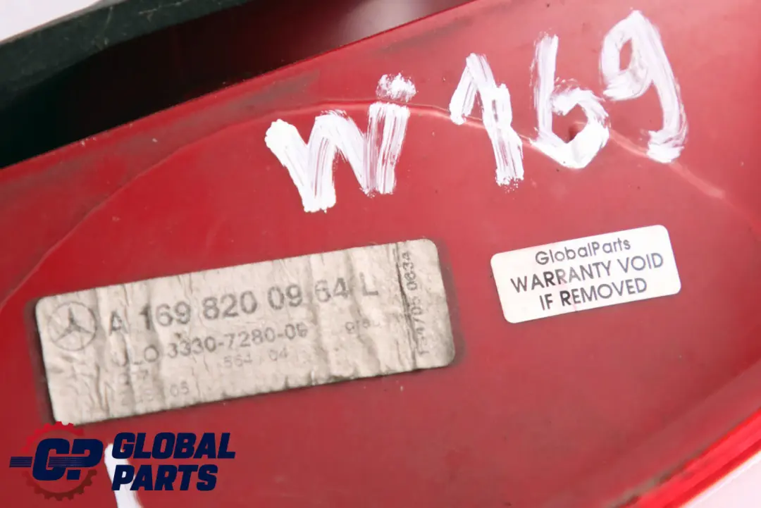 Mercedes-Benz Clase A W169 Luz Trasera Izquierda Panel Lateral para con número de pieza A1698200964 Mercedes-Benz Clase A W169 Luz Trasera Izquierda Panel Lateral - SKU A1698200964 - Número de pieza A1698200964