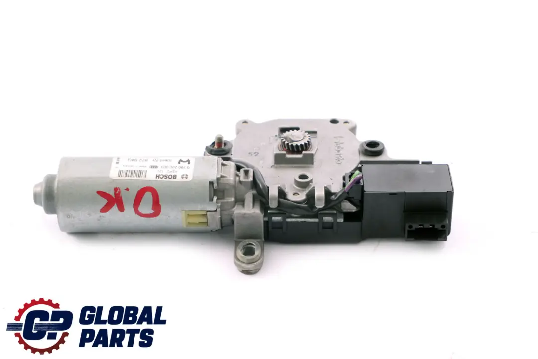 Sunroof Motor 0390200003 to Mercedes W169 W245 Electric with Part number A1698202542 Mercedes W169 W245 Electric Sunroof Motor 0390200003 - SKU A1698202542 - Part number A1698202542