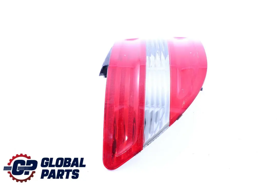 Hinten Links N/S Rücklicht Lampe Geräuchert für Mercedes W245 mit Teilenummer A1698202564 Mercedes W245 Hinten Links N/S Rücklicht Lampe Geräuchert - SKU A1698202564 - Teilenummer A1698202564