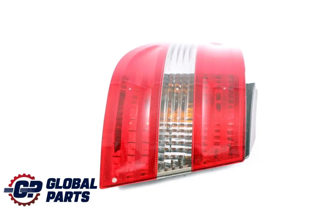 Fanale Posteriore Sinistro N/S Fumé per Mercedes W245 con numero di parte A1698202564 Mercedes W245 Fanale Posteriore Sinistro N/S Fumé - SKU A1698202564 - Numero di parte A1698202564