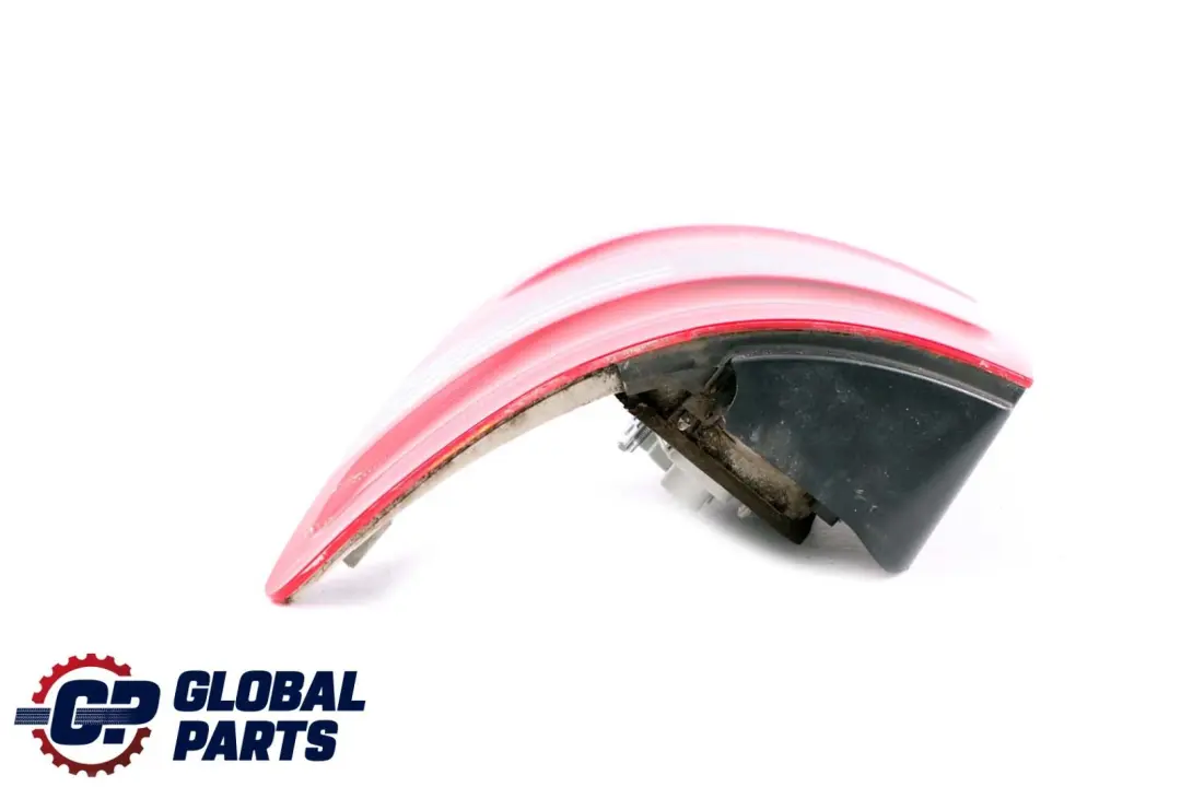 Lampe Arrière Droite Du Feu Arrière Fumé Mercedes W245 - SKU A1698202664 - Numéro de pièce A1698202664