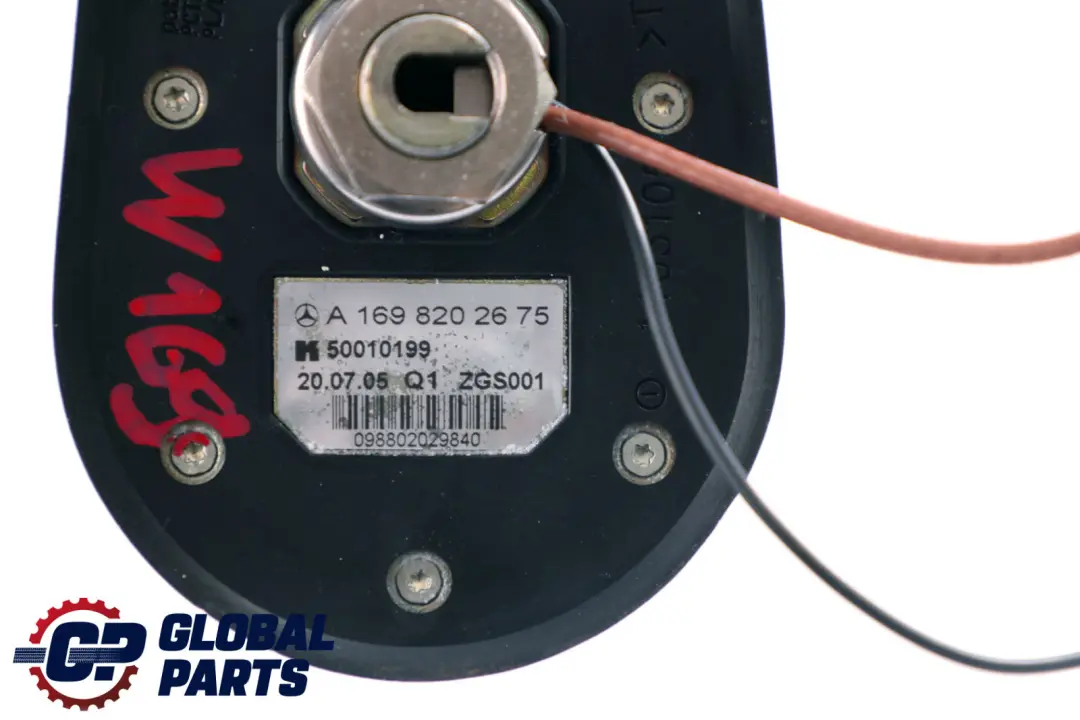 Mercedes W169 W245 Antena de techo Antena de radio Varilla - SKU A1698202675 - Número de pieza A1698202675