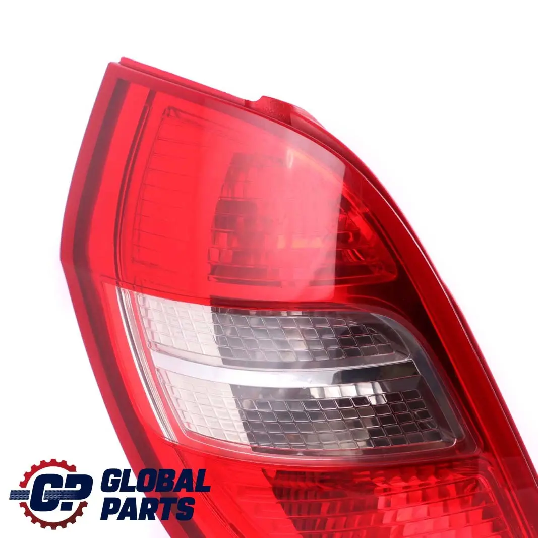 Fanalino coda posteriore sinistro Pannello laterale per Mercedes W169 con numero di parte A1698202764 Mercedes W169 Fanalino coda posteriore sinistro Pannello laterale - SKU A1698202764 - Numero di parte A1698202764
