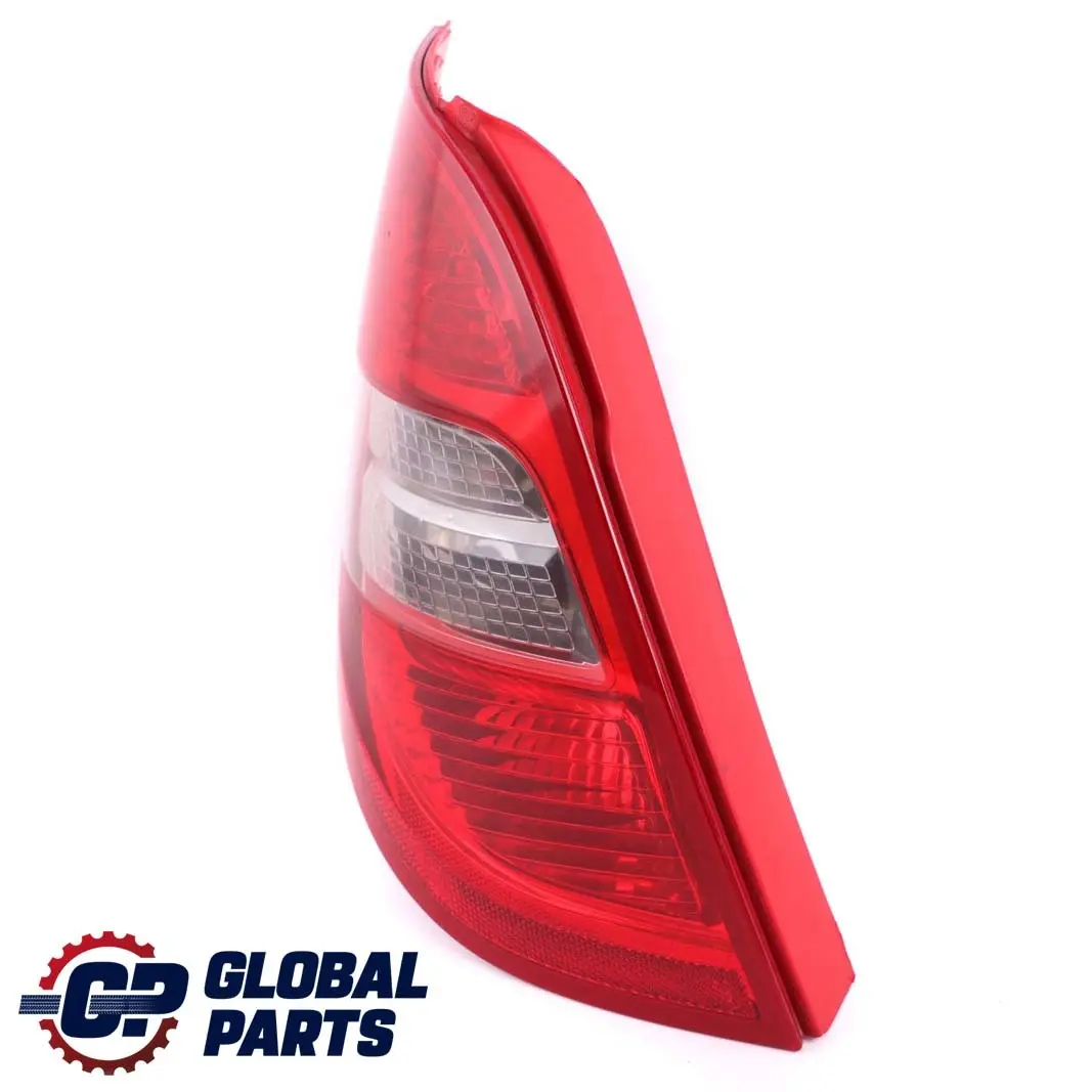 Fanalino coda posteriore sinistro Pannello laterale per Mercedes W169 con numero di parte A1698202764 Mercedes W169 Fanalino coda posteriore sinistro Pannello laterale - SKU A1698202764 - Numero di parte A1698202764