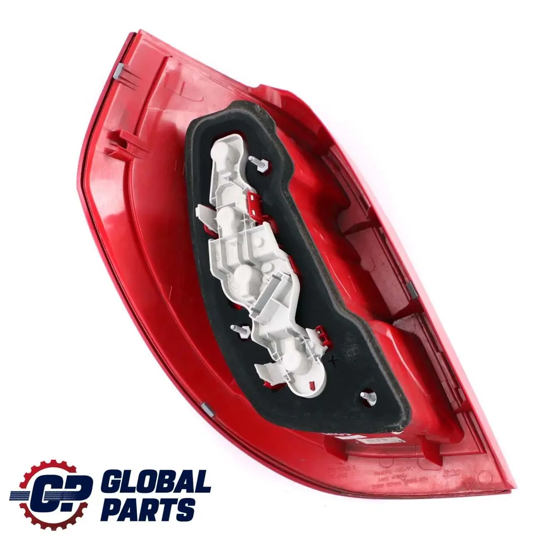Feu Arrière Lampe Panneau Latéral Droit pour Mercedes W169 à propos du numéro de pièce A1698202864 Mercedes W169 Feu Arrière Lampe Panneau Latéral Droit - SKU A1698202864 - Numéro de pièce A1698202864