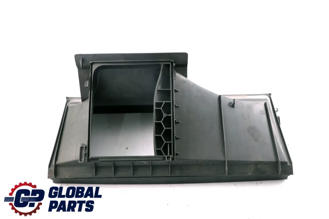 Mercedes-Benz W169 Boitier Coffret / Cache pour Filtre de pour à propos du numéro de pièce A1698300003 Mercedes-Benz W169 Boitier Coffret / Cache pour Filtre de - SKU A1698300003 - Numéro de pièce A1698300003