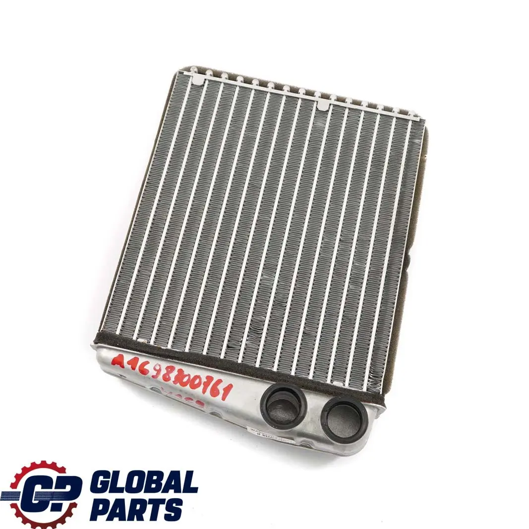 Classe A B W169 W245 Riscaldatore Radiatore Matrix Diesel per Mercedes con numero di parte A1698300761 Mercedes Classe A B W169 W245 Riscaldatore Radiatore Matrix Diesel - SKU A1698300761 - Numero di parte A1698300761