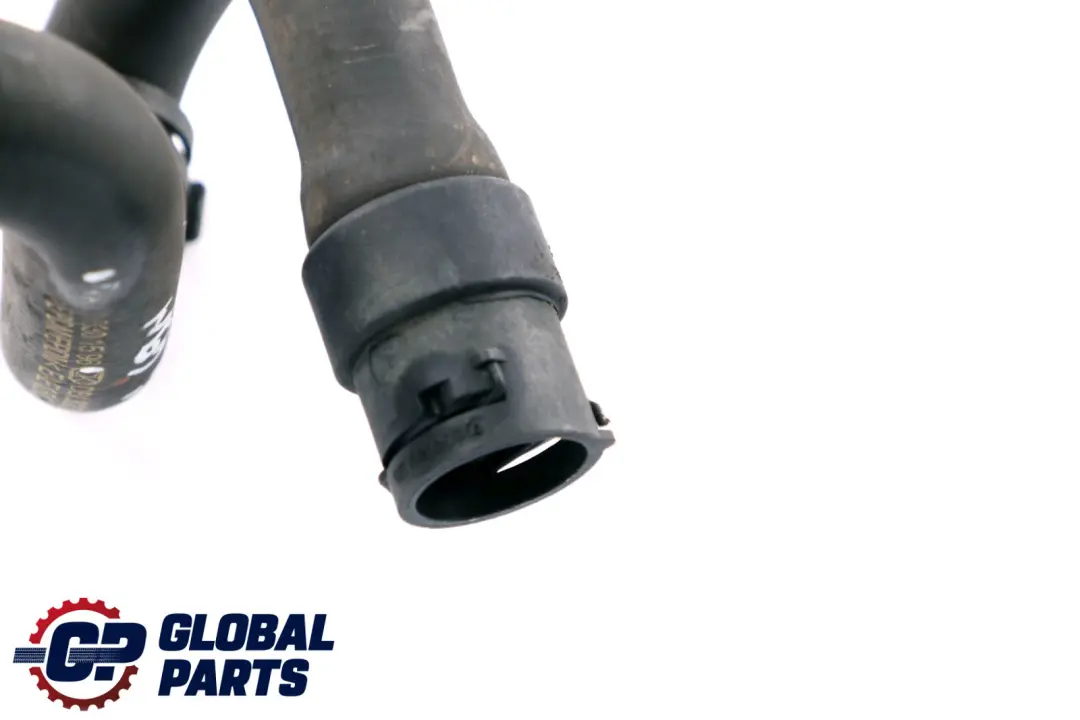 Kühlwasserschlauch Rohr für Mercedes W169 W245 mit Teilenummer A1698301596 Mercedes W169 W245 Kühlwasserschlauch Rohr - SKU A1698301596 - Teilenummer A1698301596