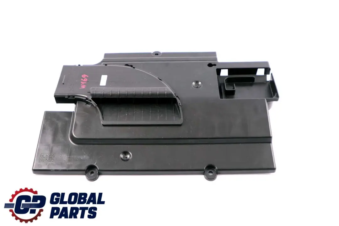 Conducto De Aire Delantero Derecho Tapa para Mercedes B W169 W245 con número de pieza A1698310245 Mercedes B W169 W245 Conducto De Aire Delantero Derecho Tapa - SKU A1698310245 - Número de pieza A1698310245