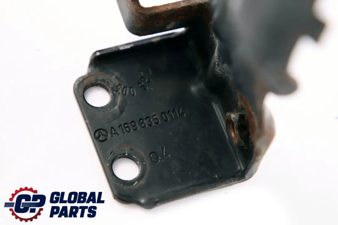 Support de réservoir de lave-glace pour Mercedes W169 W245 à propos du numéro de pièce A1698350114 Mercedes W169 W245 Support de réservoir de lave-glace - SKU A1698350114 - Numéro de pièce A1698350114