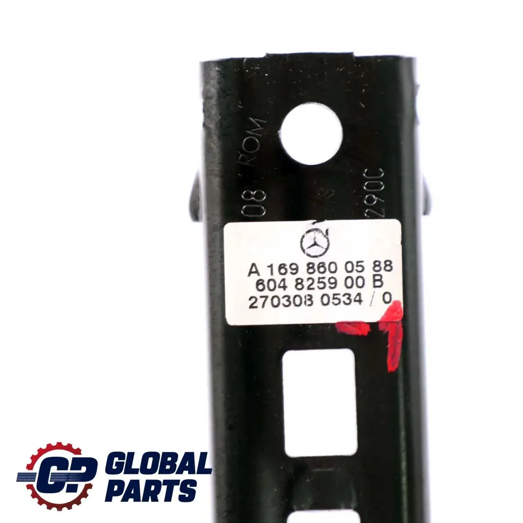 Mercedes B W169 W245 altezza cinture sicurezza anteriore sinistra destra N/O/S - SKU A1698600588-1 - Numero di parte A1698600588