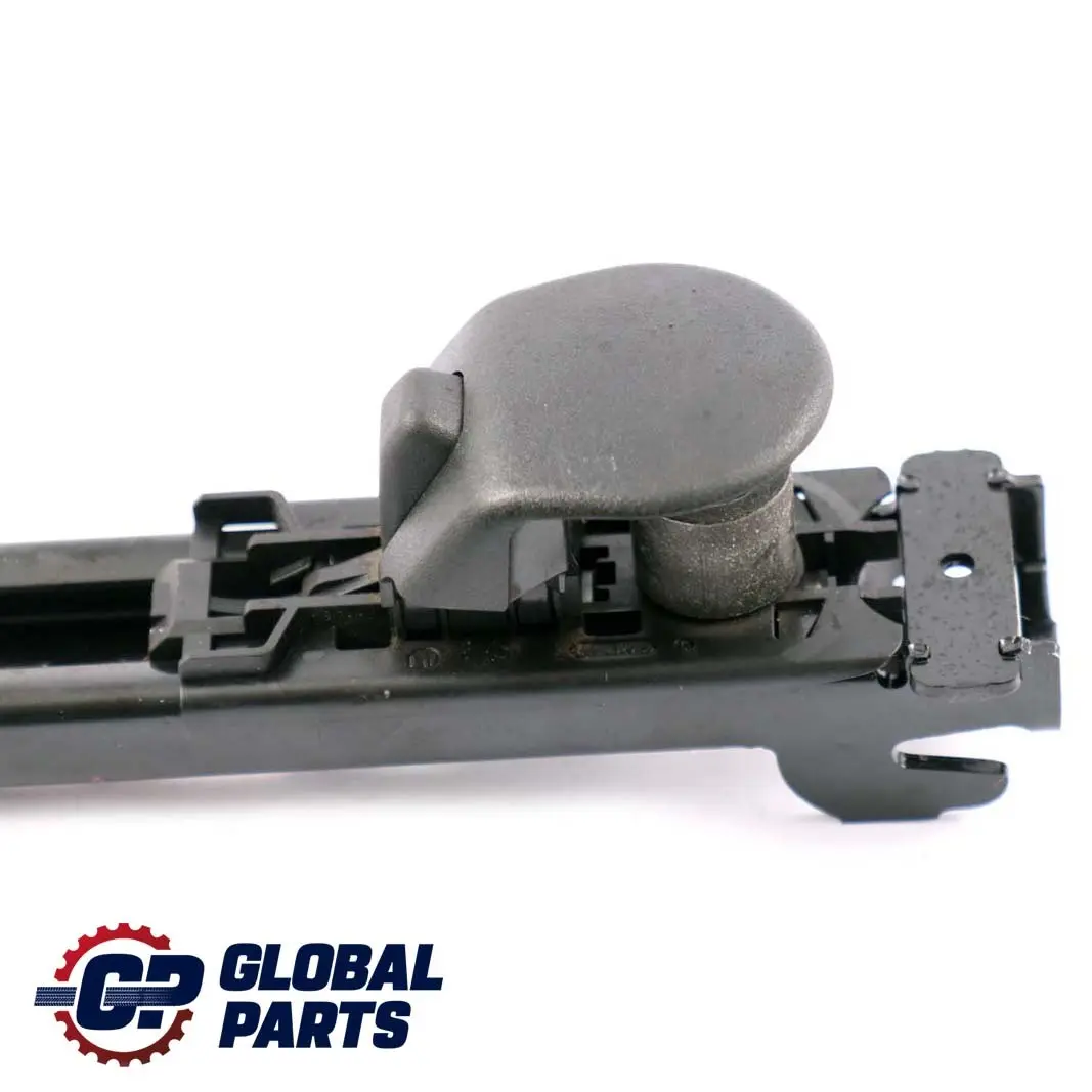 Mercedes A B Klasse 1 W169 W245 Gurtversteller Höhenversteller - SKU A1698600588-1 - Teilenummer A1698600588