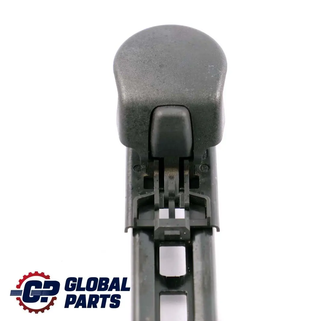 Mercedes W169 W245 Delantero Izquierdo Derecho Ajustador Altura Cinturón - SKU A1698600588-1 - Número de pieza A1698600588