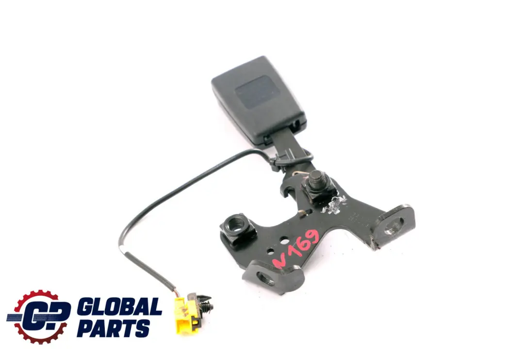 Hinten Rechts Sicherheitsgurtschloss für Mercedes W169 W245 mit Teilenummer A1698602469 Mercedes W169 W245 Hinten Rechts Sicherheitsgurtschloss - SKU A1698602469 - Teilenummer A1698602469