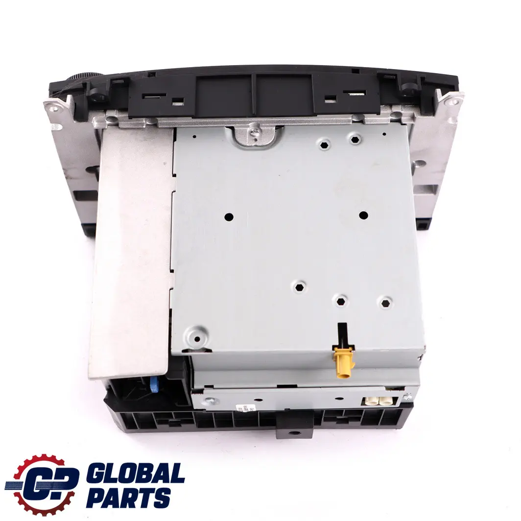 Spieler Radio Stereo Hauptgerät für Mercedes W169 W245 CD mit Teilenummer A1698705894 Mercedes W169 W245 CD Spieler Radio Stereo Hauptgerät - SKU A1698705894 - Teilenummer A1698705894