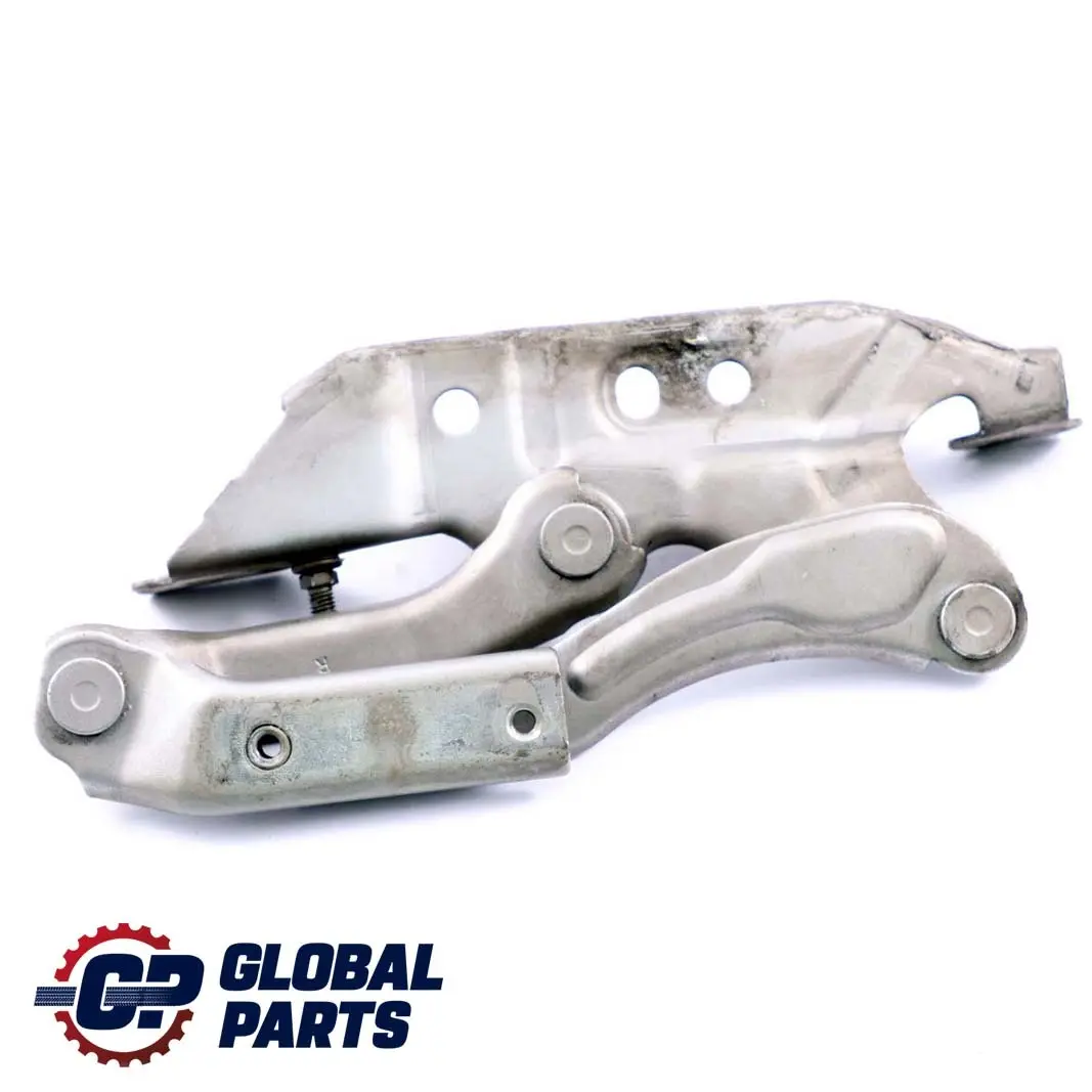 Cerniera destra O/S Cofano anteriore Polar Silver 761 per Mercedes W169 con numero di parte A1698800228 Mercedes W169 Cerniera destra O/S Cofano anteriore Polar Silver 761 - SKU A1698800228-PS - Numero di parte A1698800228