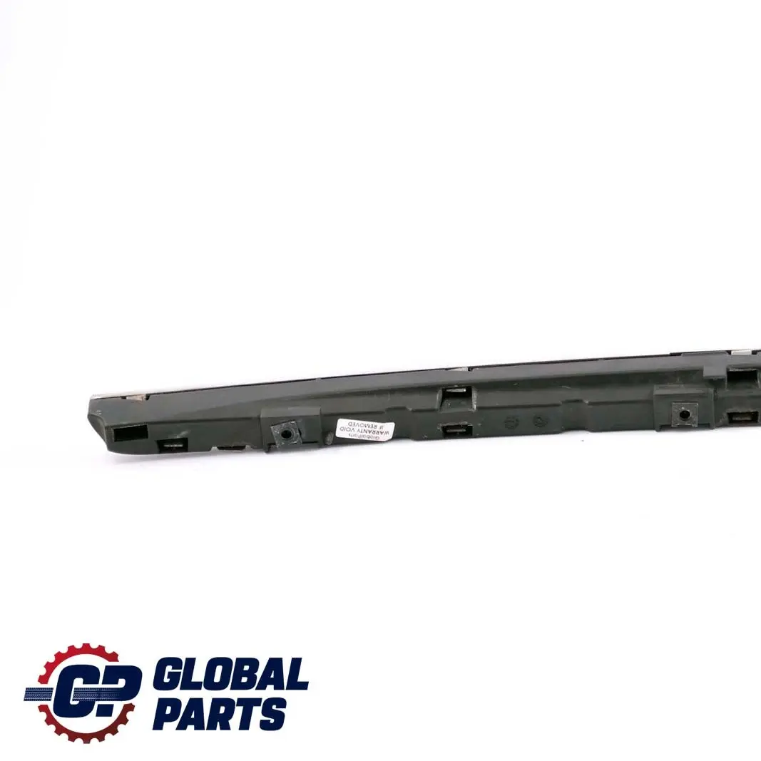 Chrom Zierleiste Leiste Chromleiste Vorne für Mercedes W169 mit Teilenummer A1698800383 Mercedes W169 Chrom Zierleiste Leiste Chromleiste Vorne - SKU A1698800383 - Teilenummer A1698800383