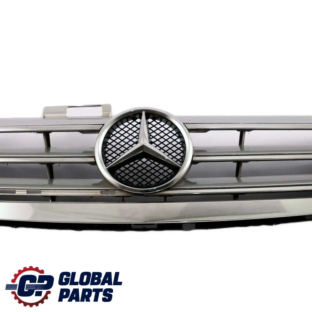 Mercedes-Benz A-Klasse W169 1 Kühlergrill Grill Träger Brillantsilber - 744 für mit Teilenummer A1698800583 Mercedes-Benz A-Klasse W169 1 Kühlergrill Grill Träger Brillantsilber - 744 - SKU A1698800583-BS1 - Teilenummer A1698800583