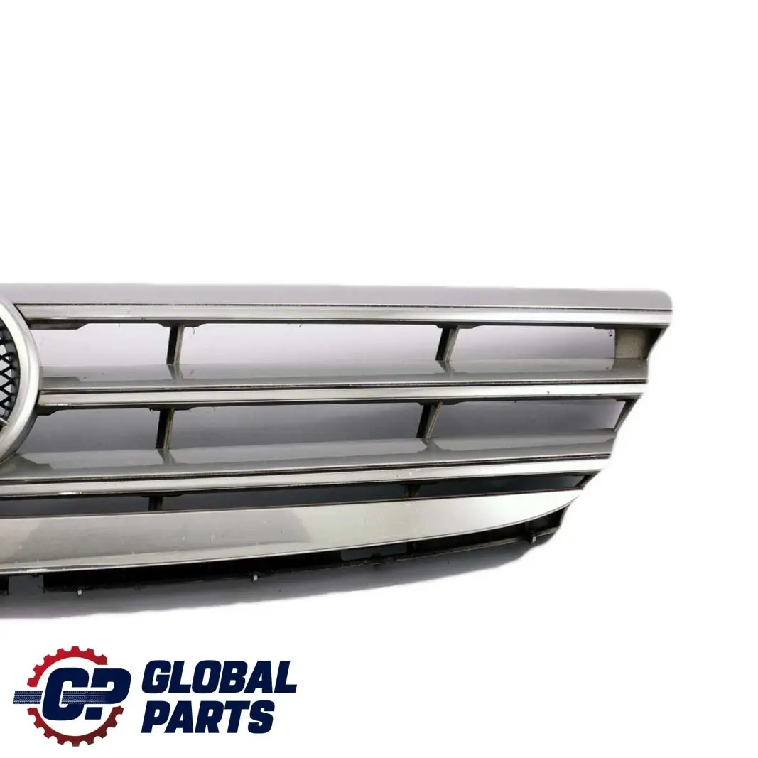 Mercedes-Benz A-Klasse W169 1 Kühlergrill Grill Träger Brillantsilber - 744 für mit Teilenummer A1698800583 Mercedes-Benz A-Klasse W169 1 Kühlergrill Grill Träger Brillantsilber - 744 - SKU A1698800583-BS1 - Teilenummer A1698800583