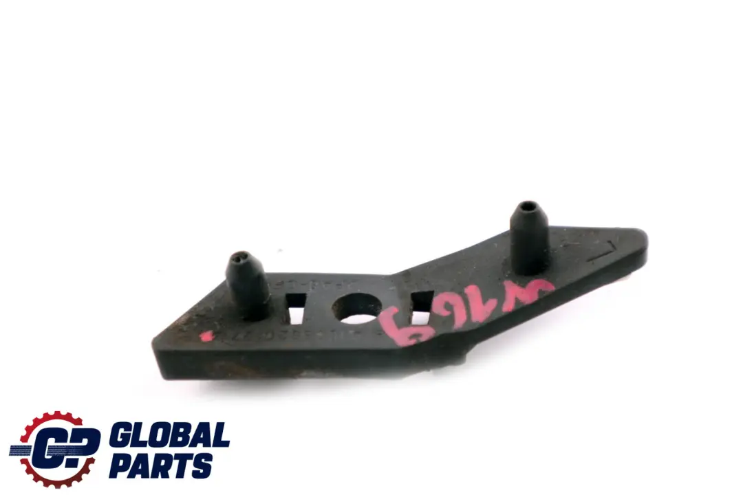 Soporte Guardabarros Delantero Izquierdo Refuerzo para Mercedes W169 con número de pieza A1698820127 Mercedes W169 Soporte Guardabarros Delantero Izquierdo Refuerzo - SKU A1698820127 - Número de pieza A1698820127