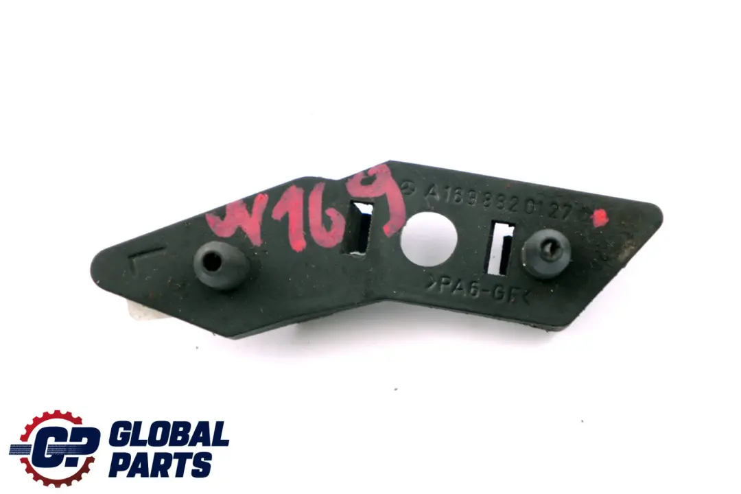 Support d'aile avant gauche raidisseur pour Mercedes A W169 à propos du numéro de pièce A1698820127 Mercedes A W169 Support d'aile avant gauche raidisseur - SKU A1698820127 - Numéro de pièce A1698820127