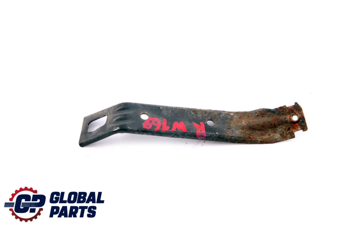 Wspornik Błotnika Prawy Przód do Mercedes W169 o numerze A1698820207 Mercedes W169 Wspornik Błotnika Prawy Przód - SKU A1698820207 - Numer Części A1698820207